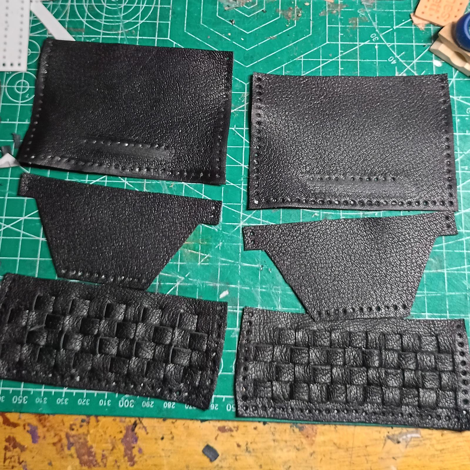 Pieces layout out
